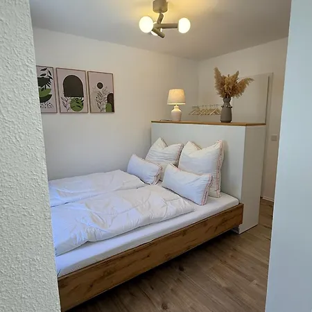 Thomas Apartment